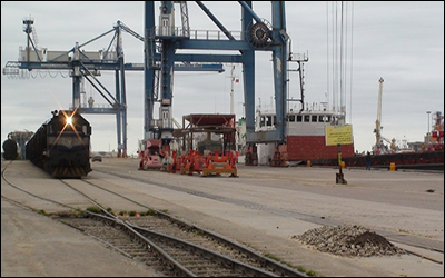 تحقق افزایش صادرات و جذب سرمایه‌گذاری در بنادر کشور با اتصال به ریل