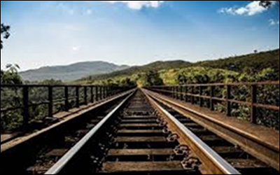 توسعه صادرات کالا با راه اندازی راه‌آهن قزوین‌ ـ رشت