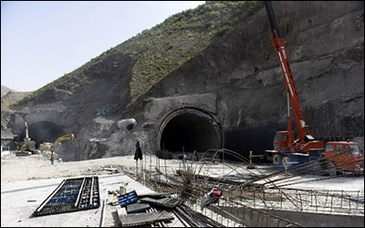 پیشرفت 60 درصدی تونل شرقی البرز در آزادراه تهران - شمال