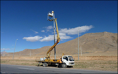 رفع نواقص ۲۵۰ کیلومتر سیستم روشنایی جاده‌های استان مرکزی