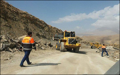 ایجاد راه‌های موقت و جایگزین در جاده‌های مسدود شده استان خراسان رضوی