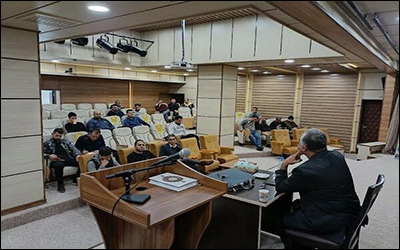 برگزاری دوره آموزشی اصول و فنون مذاکره برای مدیران و کارکنان مجتمع‌های خدماتی - رفاهی استان البرز