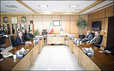 توسعه ریل پایه بنادر و تکمیل کریدورهای ریلی در اولویت برنامه های شرکت راه آهن