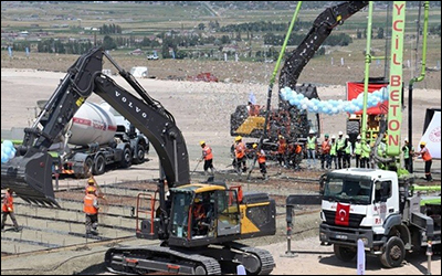 کریدور قفقاز جنوبی با کلنگ‌زنی خط‌ آهن ترکیه به نخجوان جان گرفت