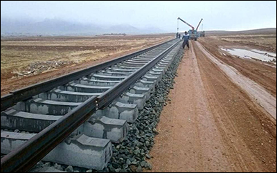 پروژه راه‌آهن اصفهان – داران – ازنا محور اتصال استان‌های مرکزی به بنادر جنوبی کشور است