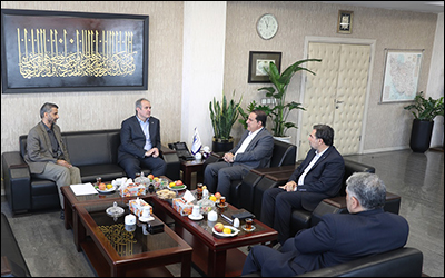 دیدار مدیرعامل شرکت فرودگاه‌ها با استاندار ایلام  تأکید بر توسعه زیرساخت‌های فرودگاهی استان