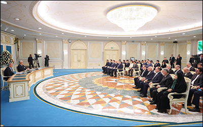 امضای ۱۴ سند و تفاهم‌نامه همکاری میان ایران و قزاقستان