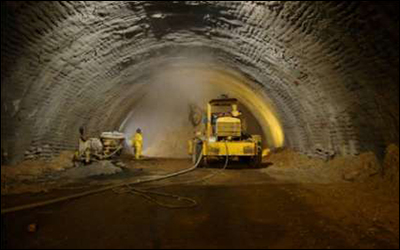 اجرای پروژه احداث ۷.۵ کیلومتر تونل در راه های ارتباطی ایلام