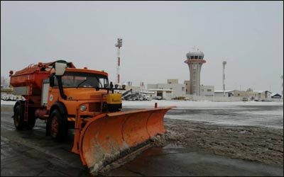 آمادگی فرودگا‌ه‌های مناطق سردسیر کشور برای انجام عملیات زمستانی