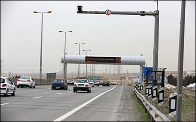 کاهش ۲۲ درصدی تردد وسایل نقلیه در جاده‌های استان همدان