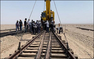 عملیات تعویض ۲۵۰ شاخه ریل UIC۶۰ در راه آهن لرستان