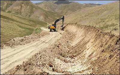 اصلاح و رفع افتادگی ۳۵۰ کیلومتر از شانه راه های شهرستان مشگین شهر در ۵ ماه گذشته