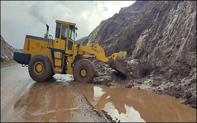 انجام ۸۷ عملیات ریزش‌برداری در جاده‌ های استان کردستان