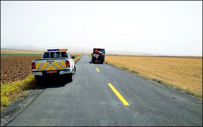 اجرای اقدامات ایمنی در محور زنگارک - سقرجوقک شهرستان فراهان