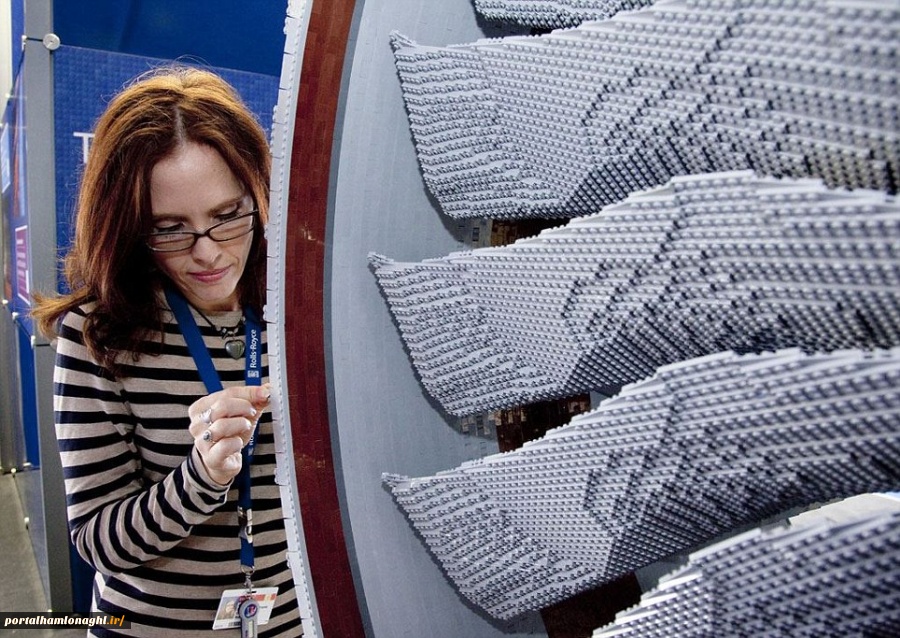 نخستین موتور جت ساخته شده از قطعات لگو توسط رولز رویس