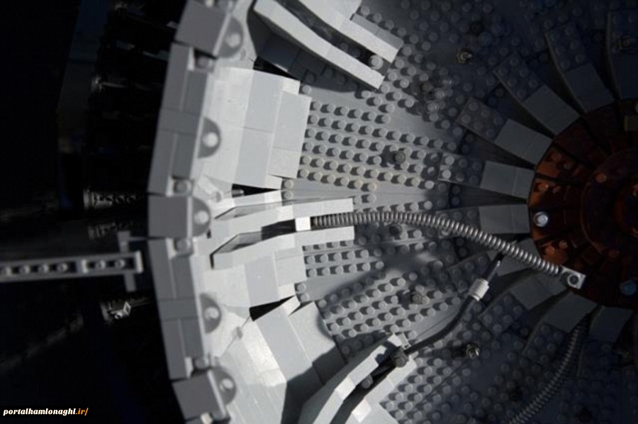 نخستین موتور جت ساخته شده از قطعات لگو توسط رولز رویس