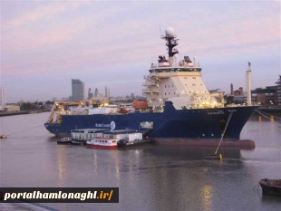 کشتی کابل گذار