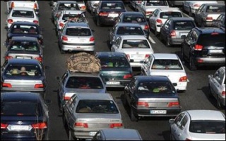 تردد روزانه ۴۹۰ هزار وسیله نقلیه در محورهای مواصلاتی استان مرکزی