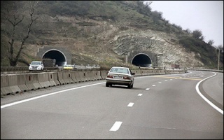 انسداد باقی مانده آزادراه قزوین - رشت به مدت یکماه