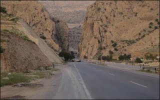 کاهش ۴۰ کیلومتری مسیر شیراز به خوزستان با احداث محور جدید