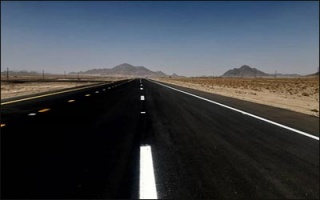 تلاش برای افتتاح ۱۲ کیلومتر بزرگراه در محور زاهدان - خاش تا پایان سال جاری