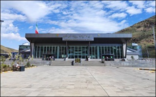 رشد ۱۷ برابری تردد کامیون‌ها از پایانه مرزی رازی در ۶ ماه نخست سال جاری