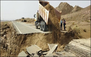 خسارت ۲۰۰ میلیارد ریالی باران و طغیان رودخانه های فصلی به راه و ابنیه فنی جنوب کرمان