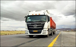 جابجایی نزدیک به ۱۲ میلیون تن کالا توسط ناوگان عمومی باری آذربایجان غربی