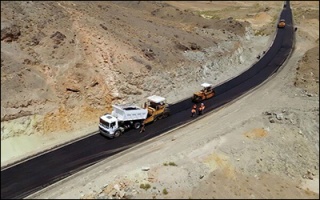 تسطیح و رگلاژ ۶۰۰ کیلومتر از حریم راه شهرستان نمین در اردبیل