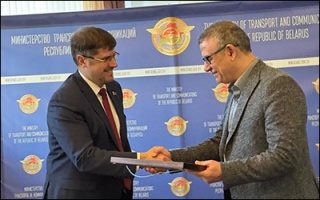 توسعه همکاری های گردشگری و صنعت هوانوردی ایران و بلاروس کلید خورد