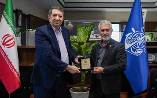 امضای تفاهم نامه تداوم سرویس‌های منظم حمل کانتینری میان گروه کشتیرانی و بندر چابهار