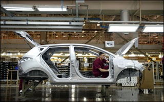 سهم سه‌برابری تولید خودرو در چین نسبت به آمریکا