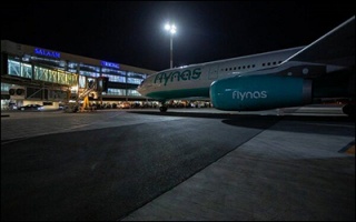 استقبال شهر فرودگاهی امام خمینی (ره) از اولین پرواز «فلای‌ناس» عربستان به ایران