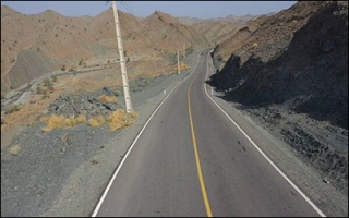 نیاز ۷۰۰۰ میلیاردی برای آسفالت محورهای کوهستانی بشاگرد
