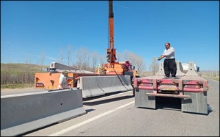 اجرای طرح گسترده نصب نیوجرسی در جاده های آذربایجان‌غربی با هدف ارتقا ایمنی راه‌ها