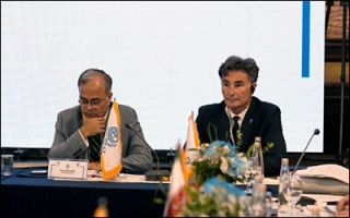 سهم ۷۰ درصدی اکو از حمل و نقل جاده‌ای بین‌المللی ایرو