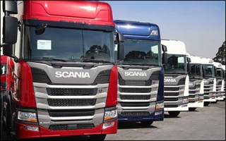 بررسی امکان ترخیص کشنده‌هایی که به دلیل عوامل خارج از اراده در گمرکات باقی ماندند