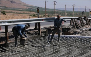 آغاز اجرای پروژه رفع نقطه پرتصادف محور شهرکرد - سامان در چهارمحال و بختیاری