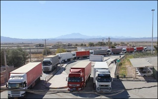 بی‌نوبتی ، دلیل توقف‌های ۱۰ تا ۱۵ روزه ناوگان حامل سوخت در مرز ریمدان