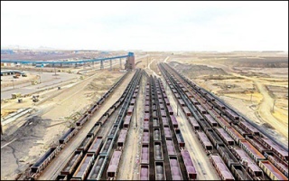 رشد ۹ درصدی بارگیری در راه‌آهن شرق