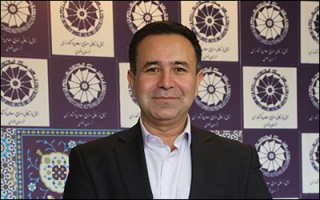 توقف کامیون‌های خارجی در بندرعباس ؛ تعطیلی ، کمبود سوخت و کاغذبازی