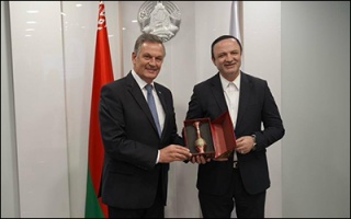 منطقه آزاد مینسک با مناطق آزاد ایران وارد همکاری می‌شود