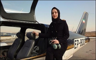 پرواز با شجاعت ؛ زنان چگونه دیوارهای نامرئی هوانوردی را می‌شکنند