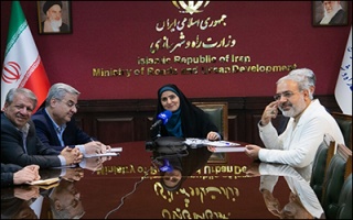 تکمیل کریدور ریلی شرق به غرب با ریل‌گذاری راه‌آهن کرمانشاه – خسروی