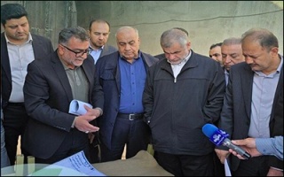 بازدید مدیرعامل شرکت ساخت و نایب رئیس مجلس از راه آهن گل‌گهر - شیراز