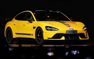 نبرد شیائومی و پورشه در چین ؛ لوکس‌سازی خودروهای برقی وارد مرحله جدید شد