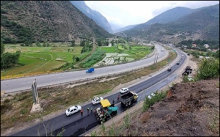 تحقق زودهنگام برنامه سالانه روکش آسفالت تقویتی شبکه راه‌های کشور