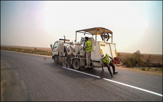 اجرای ۱۰۰ کیلومتر خط کشی در محورهای مواصلاتی شهرستان کارون