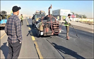اجرای طرح حفاظتی آسفالت در طول راه‌های استان قم