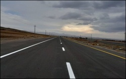 نگهداری بیش از ۵۵۷ کیلومتر راه و اجرای پروژه‌های ایمنی و عمرانی در شهرستان گرمی